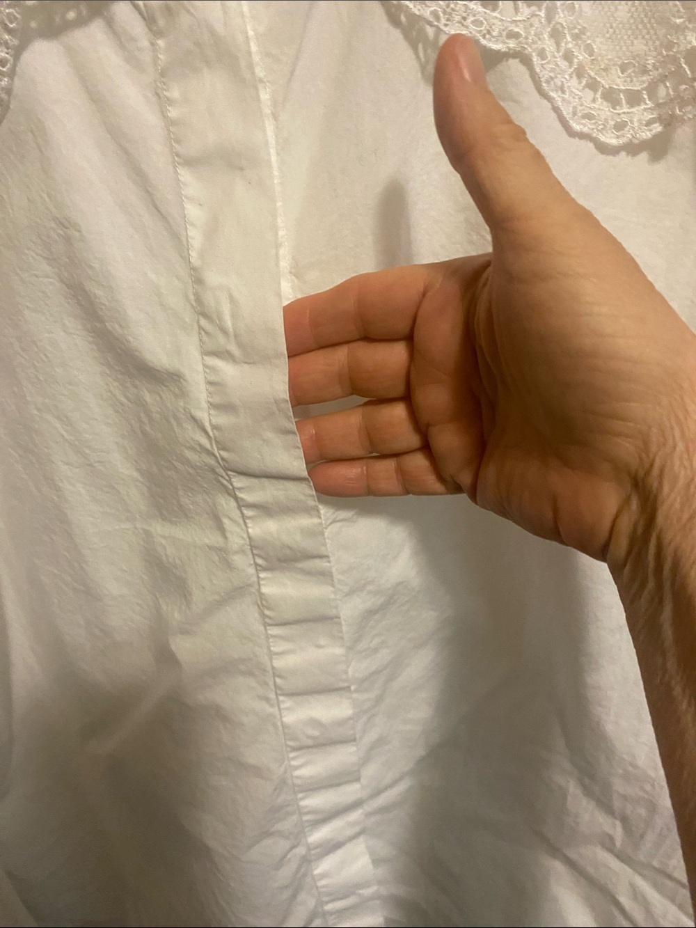 Beautiful J Crew white cotton poplin button down - Picture 8 of 9